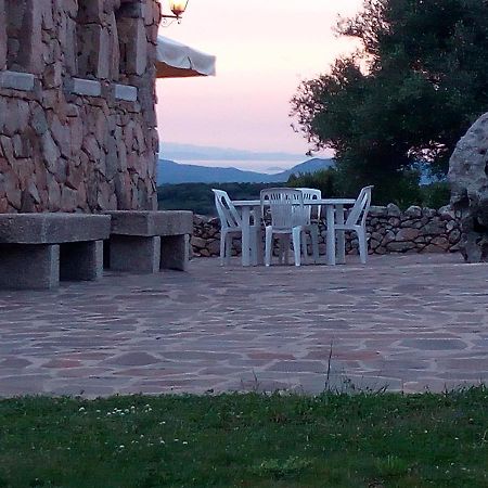 Turismo Rurale L'Agliuledda Villa Sant'Antonio di Gallura Exteriör bild