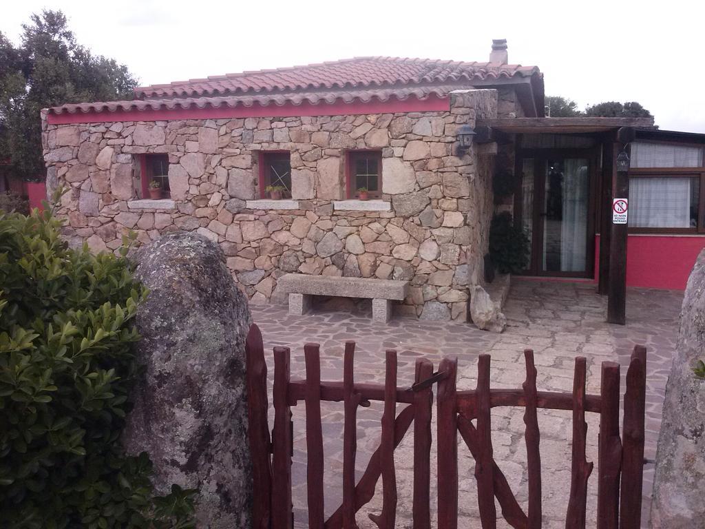 Turismo Rurale L'Agliuledda Villa Sant'Antonio di Gallura Exteriör bild