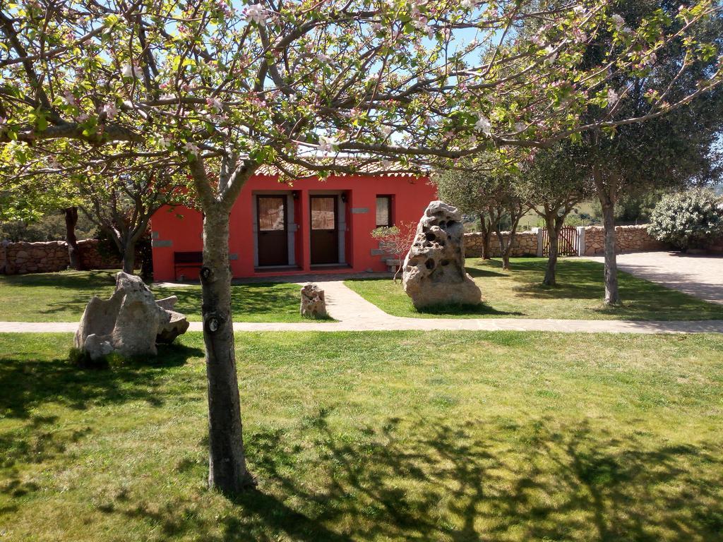 Turismo Rurale L'Agliuledda Villa Sant'Antonio di Gallura Exteriör bild