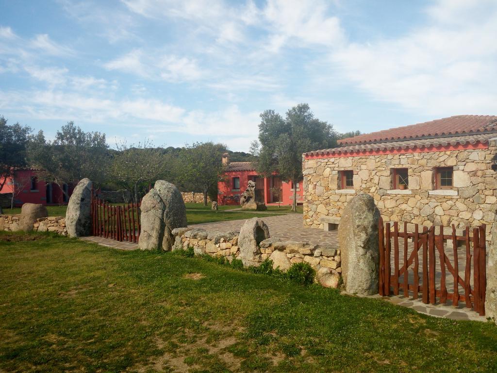Turismo Rurale L'Agliuledda Villa Sant'Antonio di Gallura Exteriör bild