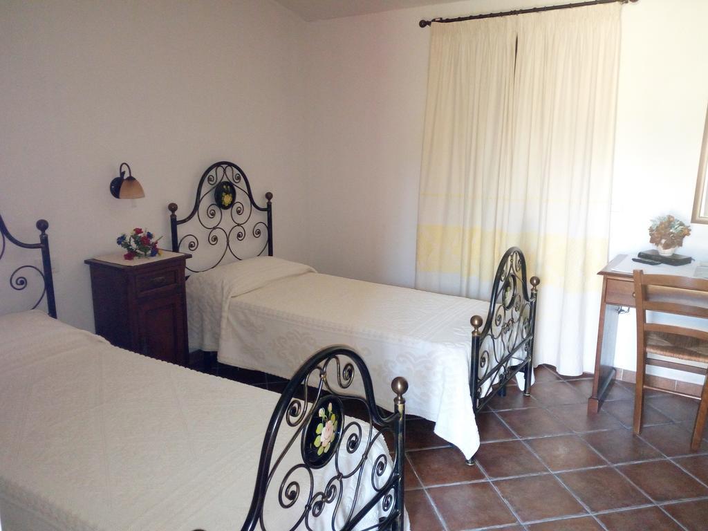 Turismo Rurale L'Agliuledda Villa Sant'Antonio di Gallura Exteriör bild