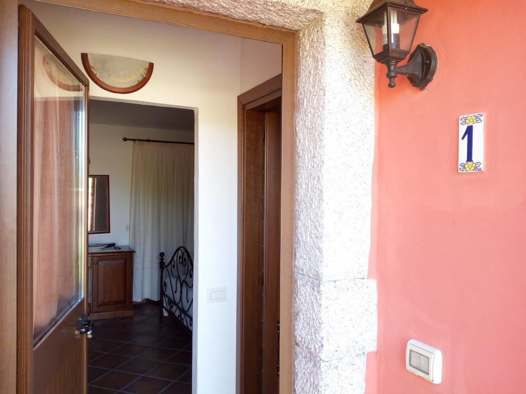Turismo Rurale L'Agliuledda Villa Sant'Antonio di Gallura Exteriör bild
