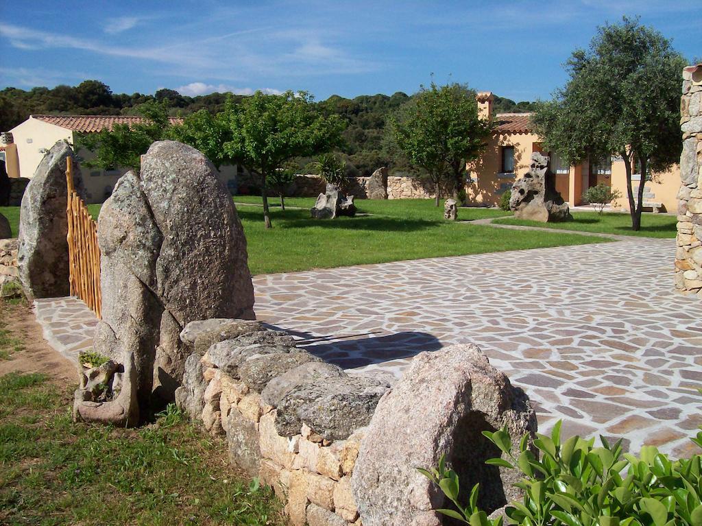 Turismo Rurale L'Agliuledda Villa Sant'Antonio di Gallura Exteriör bild